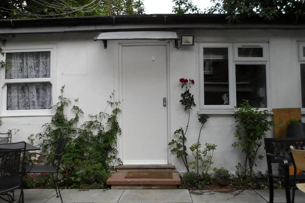 Bubblesbnb, 1 Bedroom Flat London 0*,  United Kingdom